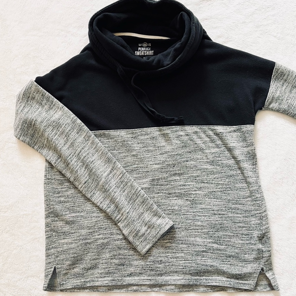 SO Sweatshirt